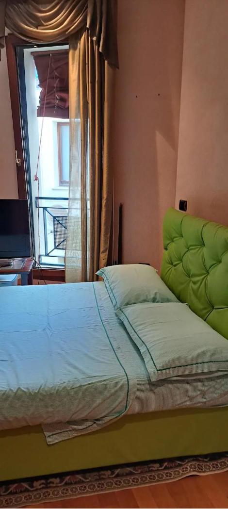 Ferienwohnung Live The History- A Due Passi Dal Castello Ferrara Exterior foto
